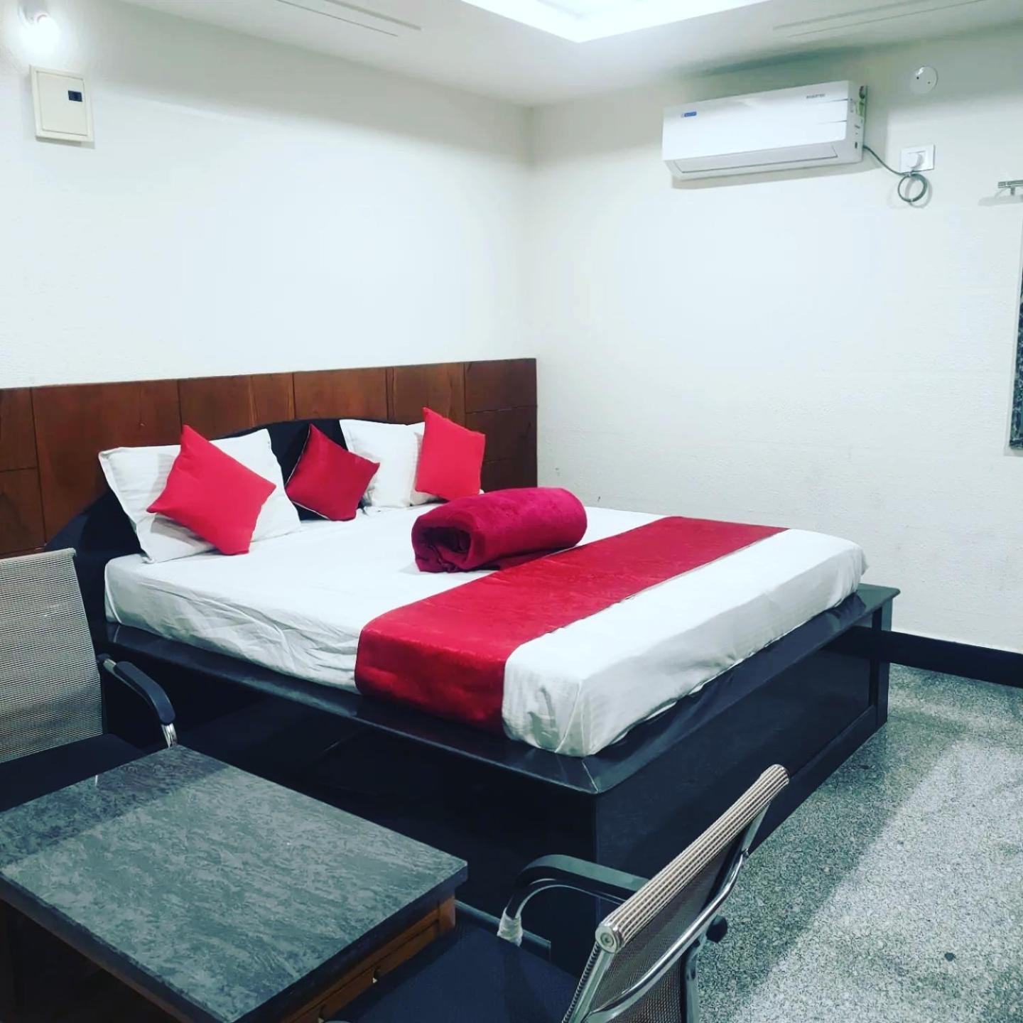 Hotel New Maruthi Inn, Lb Nagar Hyderabad Exterior photo
